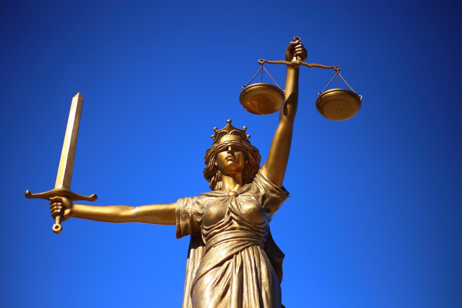 Droit d’accès : la CJUE admet qu’une demande, même unique, puisse constituer un abus de droit